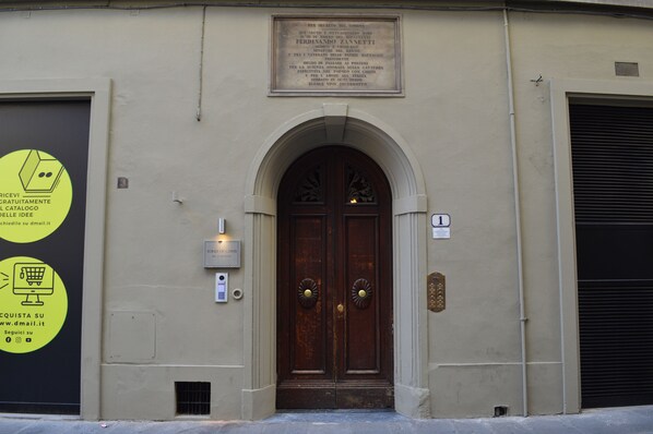 Entrée de l’hébergement