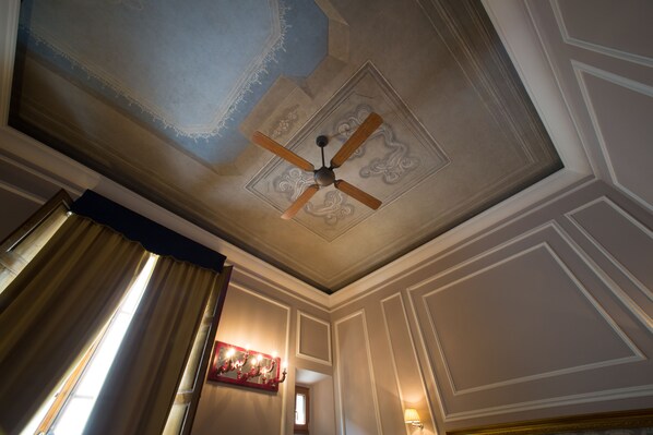 Chambre Familiale, vue ville