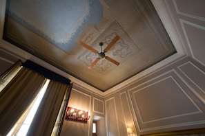 Family Room, City View | 1 bedroom, minibar, in-room safe, desk