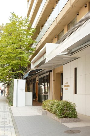 Exterior detail - Hotel Garden Square Shizuoka (Shizuoka)