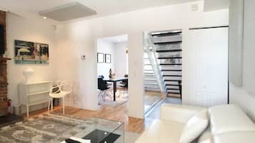 Family Duplex | Living room