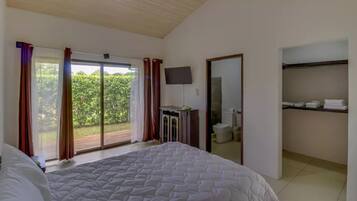 Comfort House, 4 Bedrooms, Non Smoking | 4 bedrooms, free WiFi