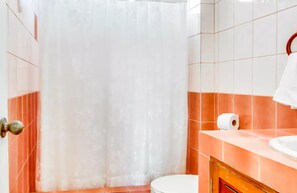 Villa Comfort - 3 sovrum - icke-rökare | Badrum | Dusch