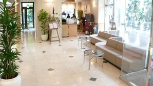 Lobby - Hotel Central Sendai (Sendai)