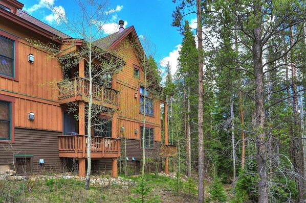 Condo, 1 Bedroom | Exterior