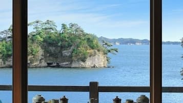 Tempat makan outdoor