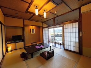 Japanese Style Room 10 Tatami-mats with Private Bathroom and Toilet - Saikatei Jidaiya (Kaminoyama)