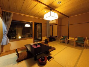 트래디셔널룸 (JP Style, Open-air Bath&Massage chair) | 객실 내 금고, 무료 WiFi
