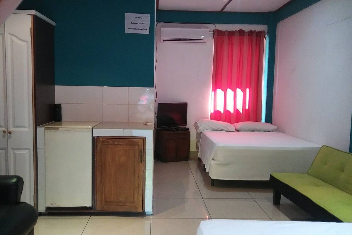 Basic Double Room, 2 Double Beds | Bed sheets