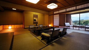 Dining - Hotel Zuiho (Sendai)