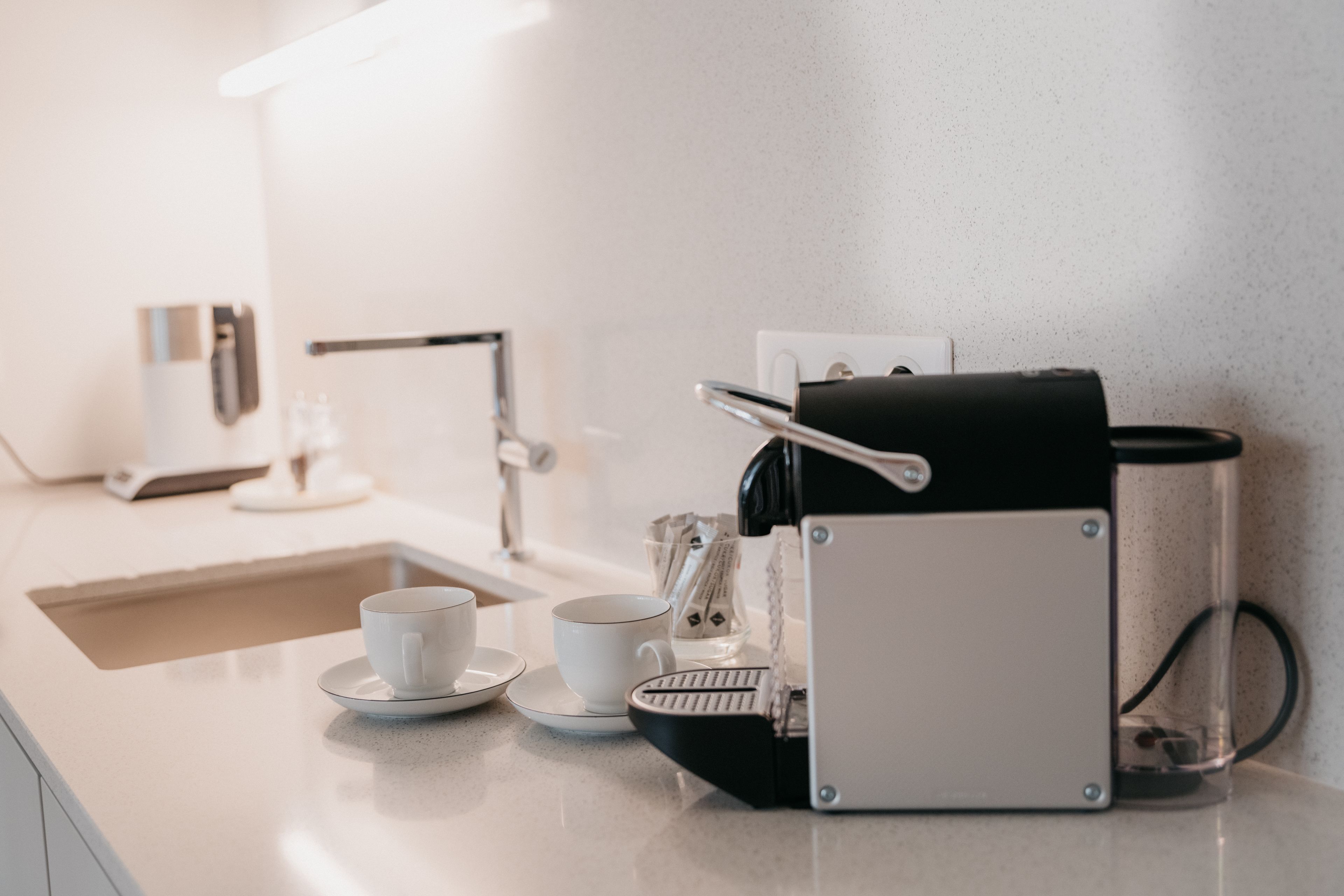 deluxe duplex | private kitchen | electric kettle