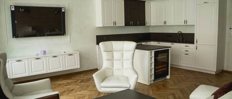 Lägenhet Deluxe - balkong | Eget kök | Vattenkokare