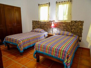 Traditional Townhome, 1 Bedroom
