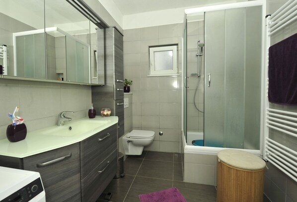 Free toiletries, hair dryer, towels, toilet paper