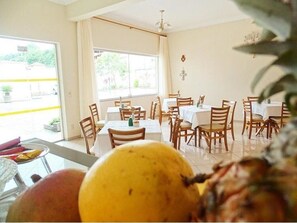 Dagelijks ontbijtbuffet inbegrepen