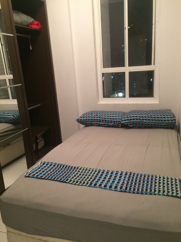 Basic Double Room Single Use, City View | Room amenity