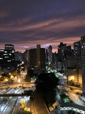 Economy Room, Mixed Dorm, City View