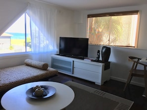 1 chambre, fer et planche à repasser, Wi-Fi gratuit, draps fournis