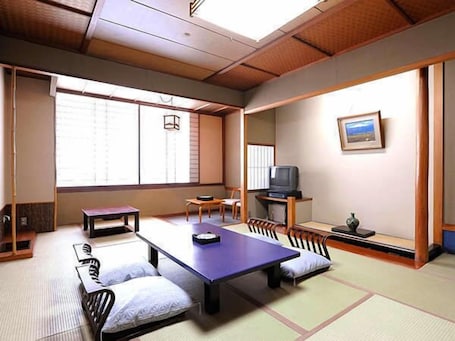 Room. Hotel Ohsho