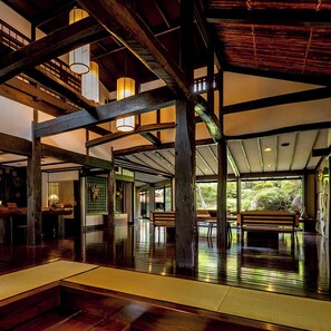 Interior - Shirakabeso (Izu)