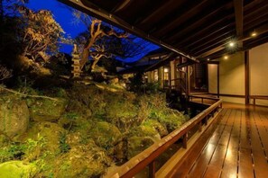Interior - Shirakabeso (Izu)