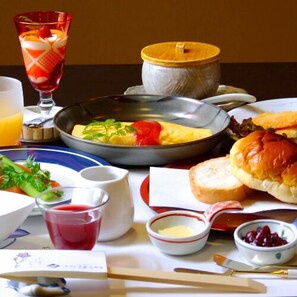 Breakfast meal - Nonohanatei Komurasaki (Shimoda)