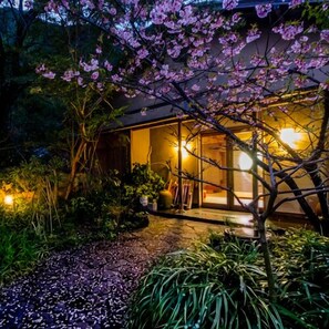 บริเวณภายนอก