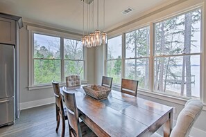 Dining - Lake Keowee Home with Balcony & Boat Dock! (Seneca)