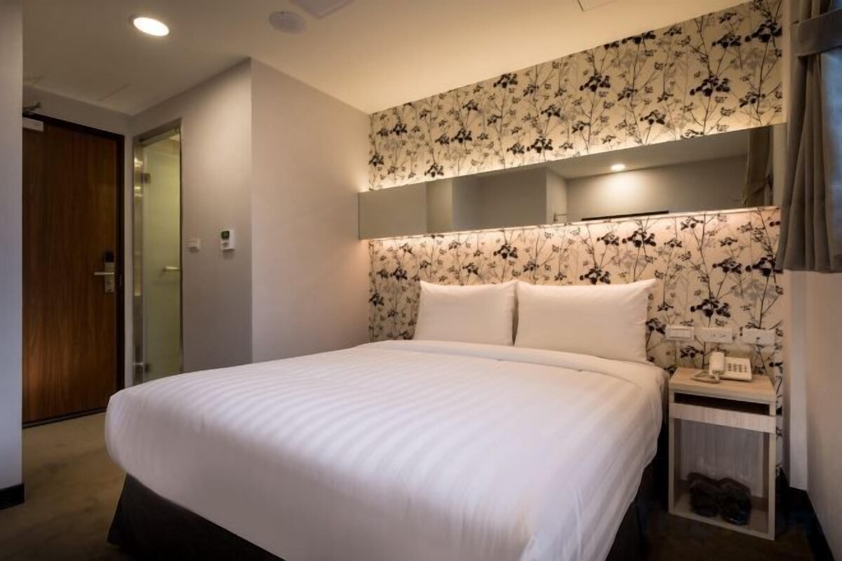 Standard Double Room-Double Bed