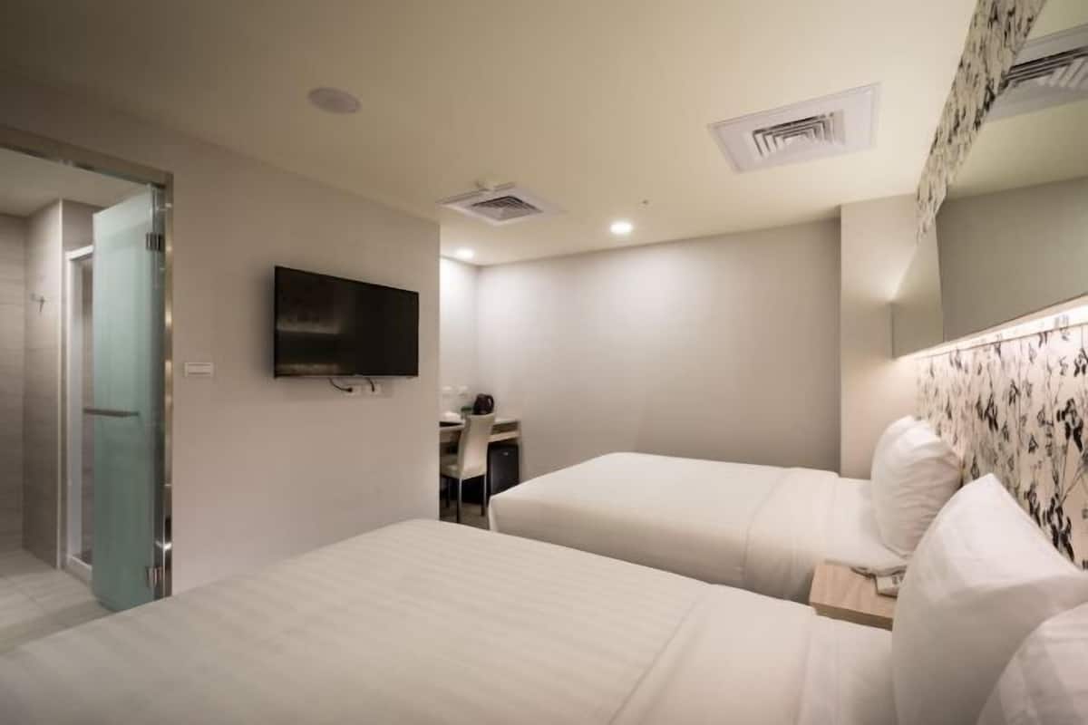 Desk, cots/infant beds, rollaway beds, free WiFi