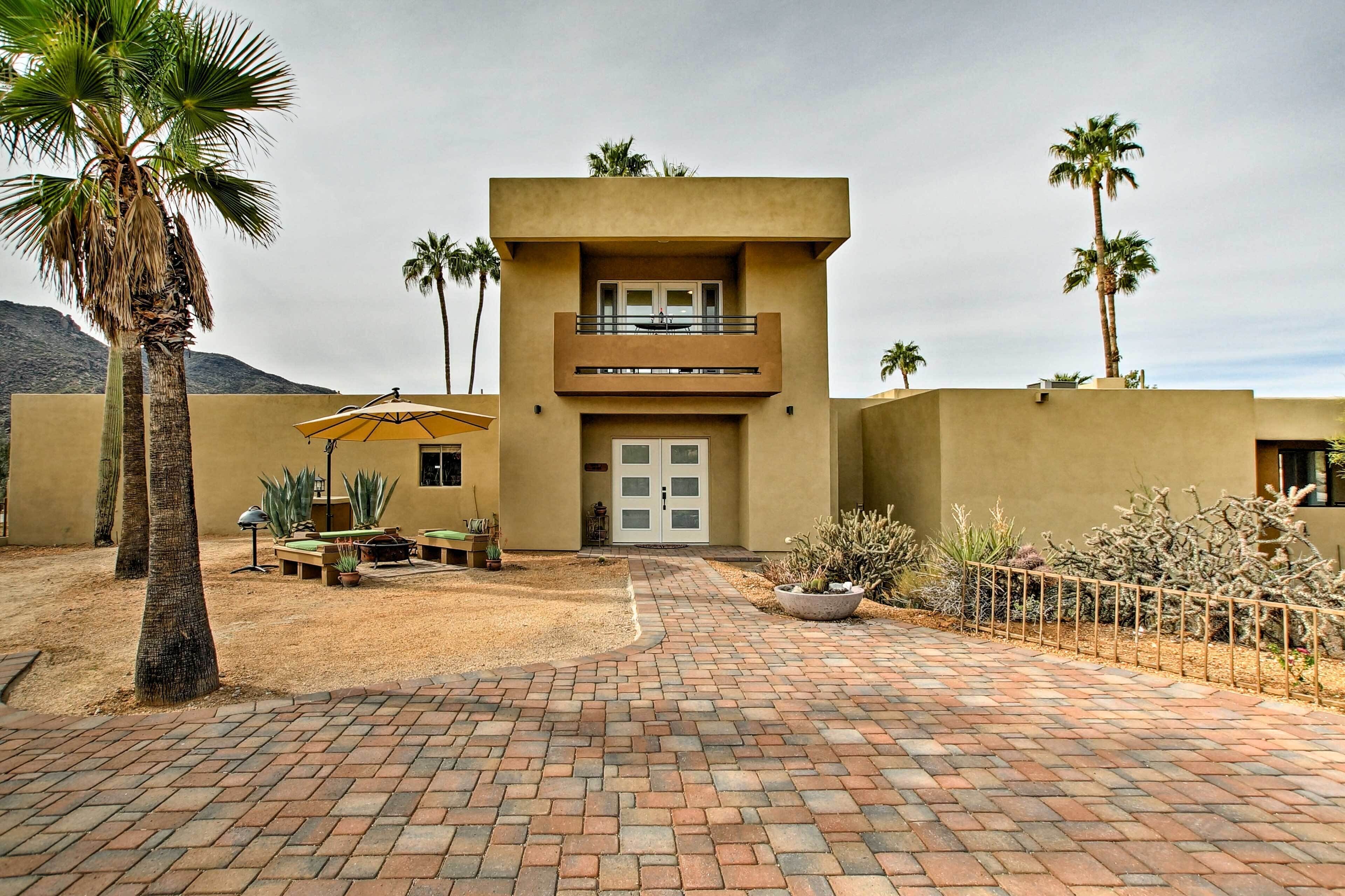 Cozy Casita w/ Mtn View + Pool & Hot Tub Access