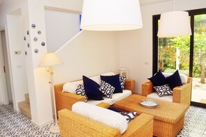 Fernseher, Stereoanlage