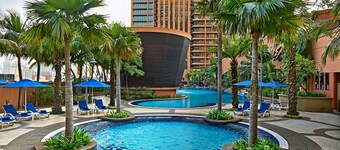 Grand Service Apartment at Times Square