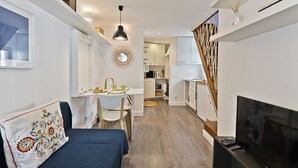 TV - Fado Mezzanine Apartment (C33) (Lisboa ciudad)