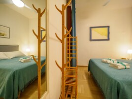 Apartamento Confort, 1 habitación | 2 dormitorios, cunas (de pago), wifi gratis y ropa de cama