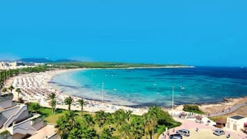 Vlak bij het strand, strandlakens