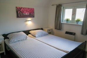 3 bedrooms, Internet