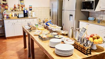 Colazione a buffet inclusa, servita tutte le mattine 