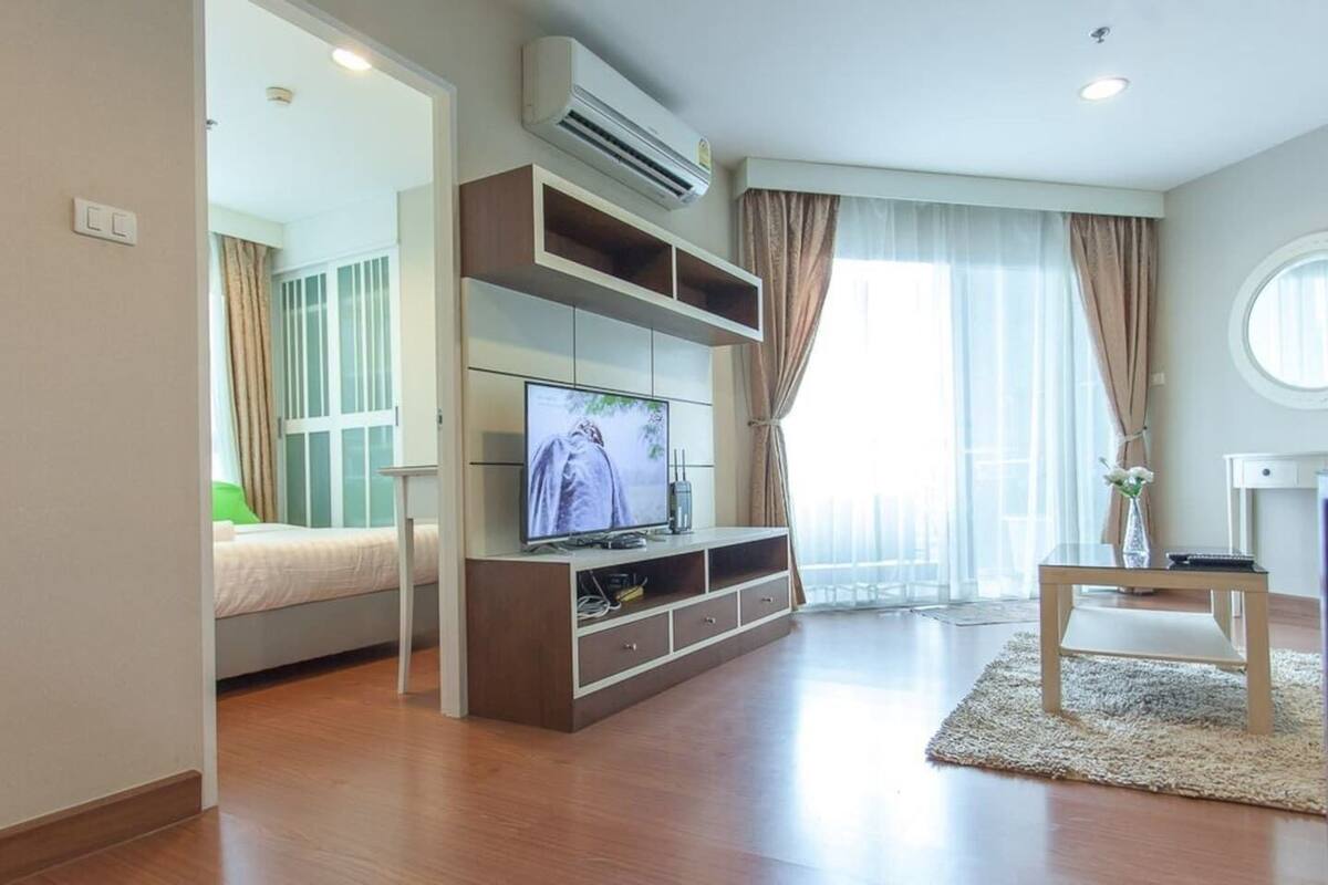 Deluxe Studio, 2 Bedrooms