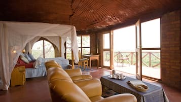 Standard Double Room, Valley View | Individually decorated, individually furnished, desk, bed sheets