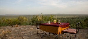 Breakfast, lunch, dinner served; local and international cuisine  - Boundary Hill Lodge (Tarangire National Park)