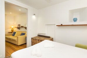 1 bedroom, iron/ironing board, free WiFi