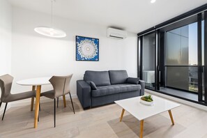 LED TV - Empire Apartment (Melbourne)