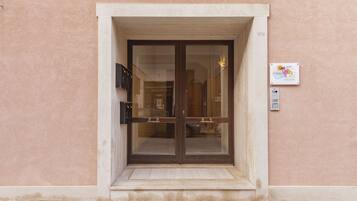 Ingresso della struttura