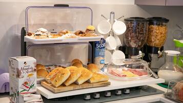 Colazione (4 EUR a persona)