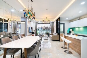 家庭公寓 | 客房内用餐