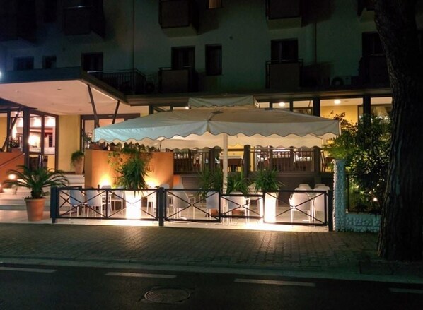 Front of property – evening/night