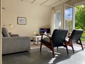 TV, books, stereo