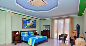 5 chambres, fer et planche à repasser, accès Internet, draps fournis