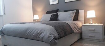 Charming Genova Apartment with Ocean Views